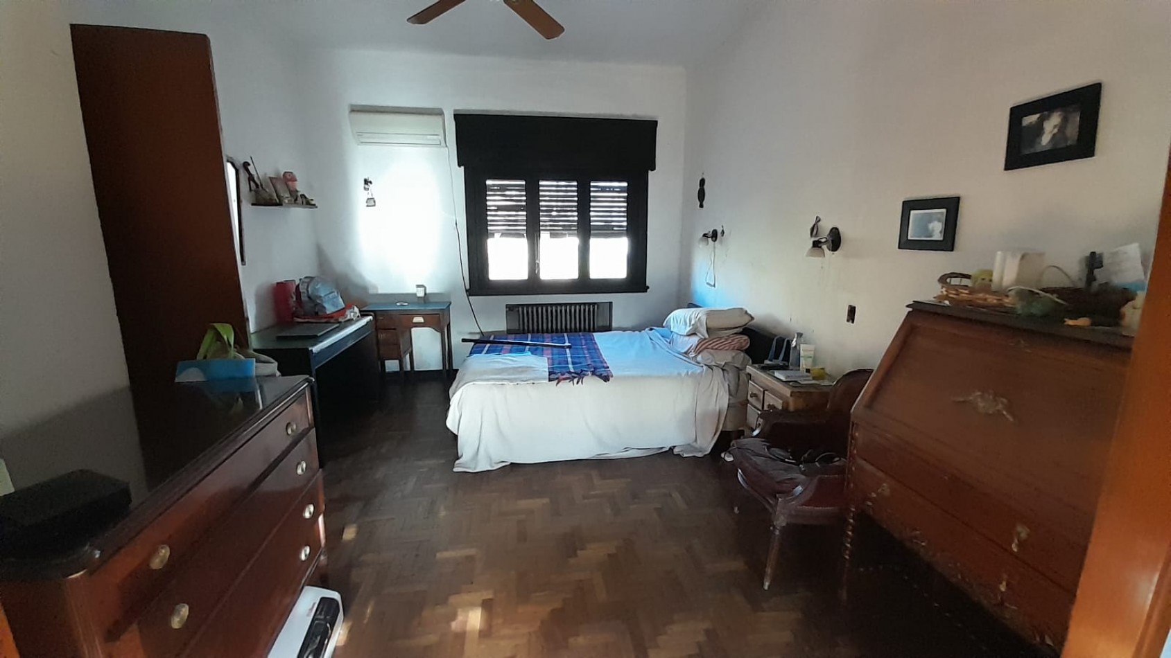 TERRENO DE 348M2 CON CHALET 6 AMB EN 2 PLANTAS. EXCELENTE UBICACION.