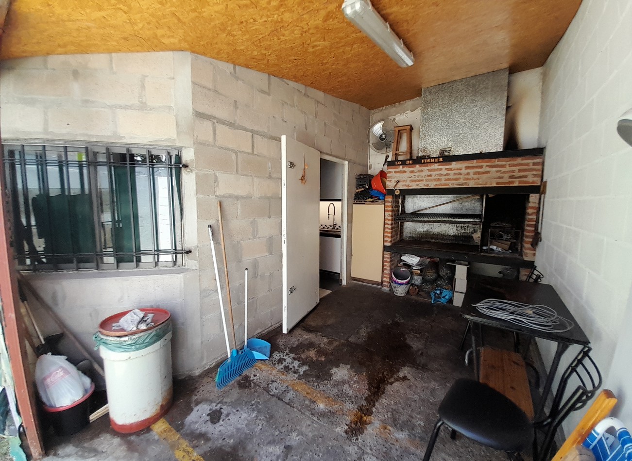 VENTA EN BLOCK. 4 UNIDADES DE 1, 2 Y 3 AMB. COCHERA, PATIO/JARDIN Y TERRAZA.