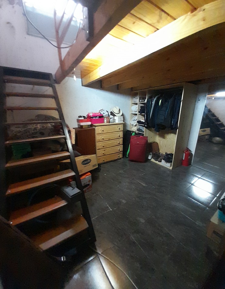 VENTA EN BLOCK. 4 UNIDADES DE 1, 2 Y 3 AMB. COCHERA, PATIO/JARDIN Y TERRAZA.