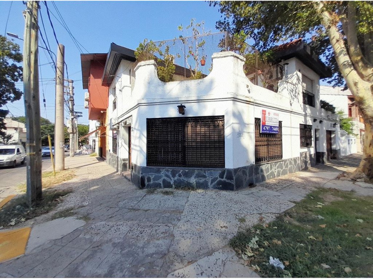 PH AL FRENTE EN PB TIPO CASA!!! 4 AMB 2 BAÑOS PATIO/COCHERA. CERCA DE AVENIDA