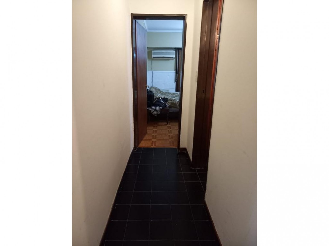 PH AL FRENTE EN PB TIPO CASA!!! 4 AMB 2 BAÑOS PATIO/COCHERA. CERCA DE AVENIDA