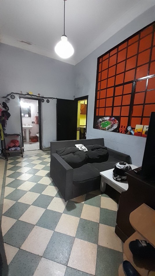 PH MULTIFAMILIAR EN 2 PLANTAS + LOCAL/OFICINA. OPORTUNIDAD.