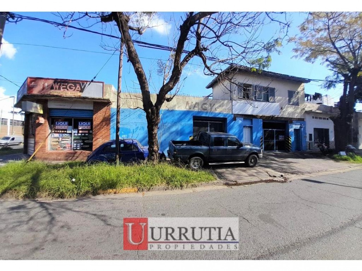 VENTA EN BLOCK! 2 LOCALES Y DEPTO! IDEAL INVERSOR