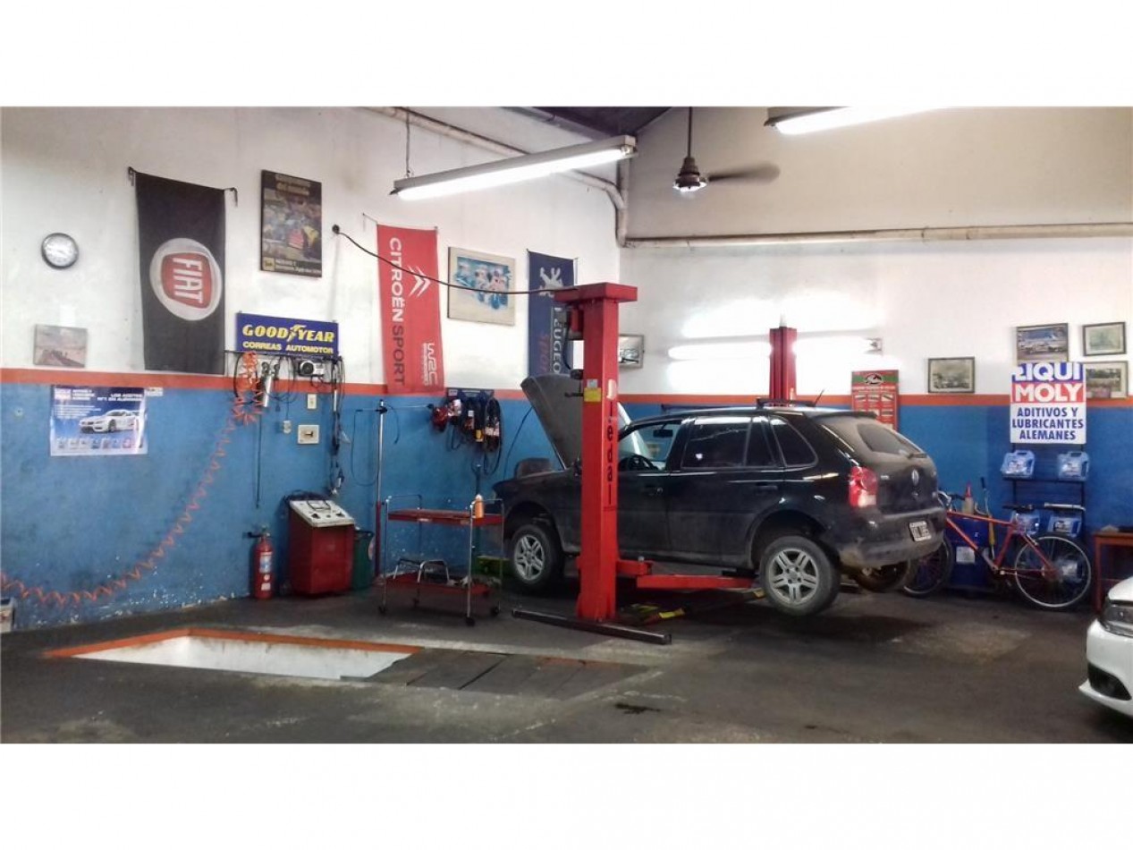 VENTA EN BLOCK! 2 LOCALES Y DEPTO! IDEAL INVERSOR