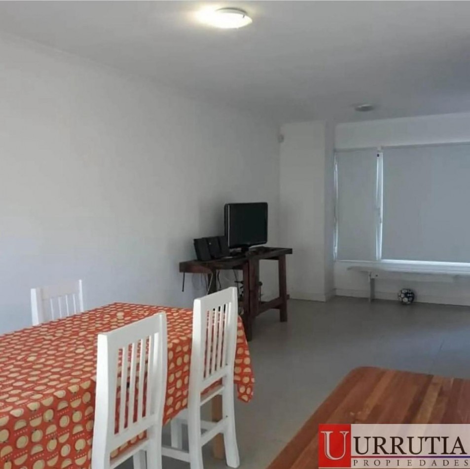 DUPLEX 3 AMB + ESCRITORIO. IMPECABLE ESTADO.