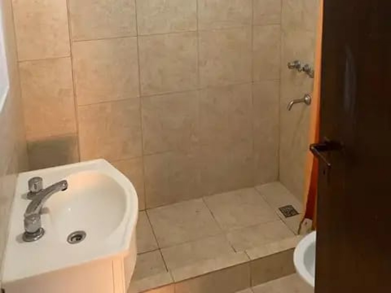 DEPARTAMENTO/PH MONOAMBIENTE C/BALCON. OPORTUNIDAD.