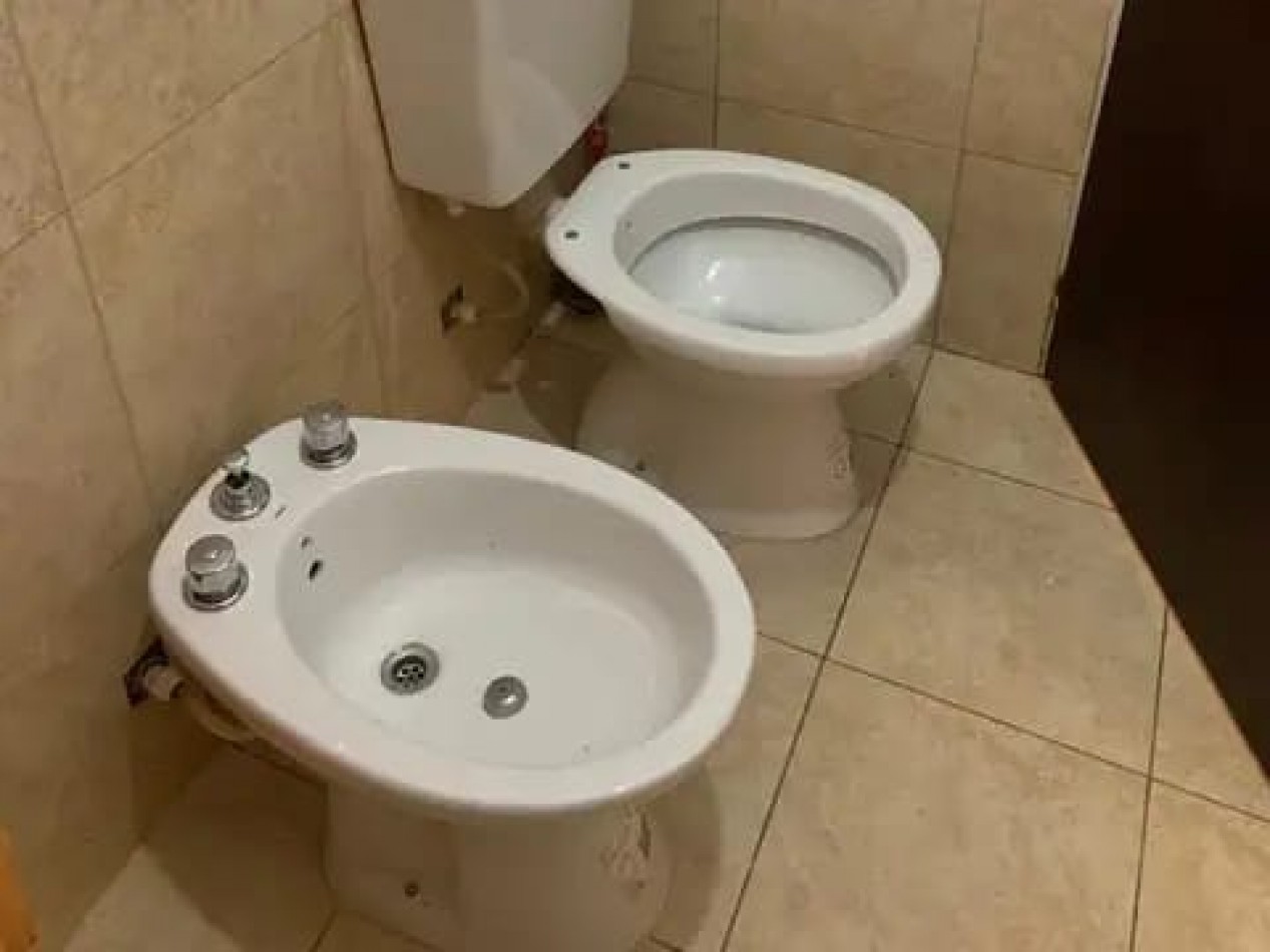 EXCELENTE DEPARTAMENTO/PH MONOAMBIENTE C/BALCON. IDEAL INVERSOR.