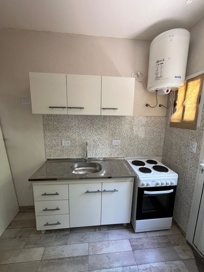DUPLEX A ESTRENAR 3 AMB C/PATIO + PARRILLA + ESPACIO P/AUTO. ENTREGA INMEDIATA.