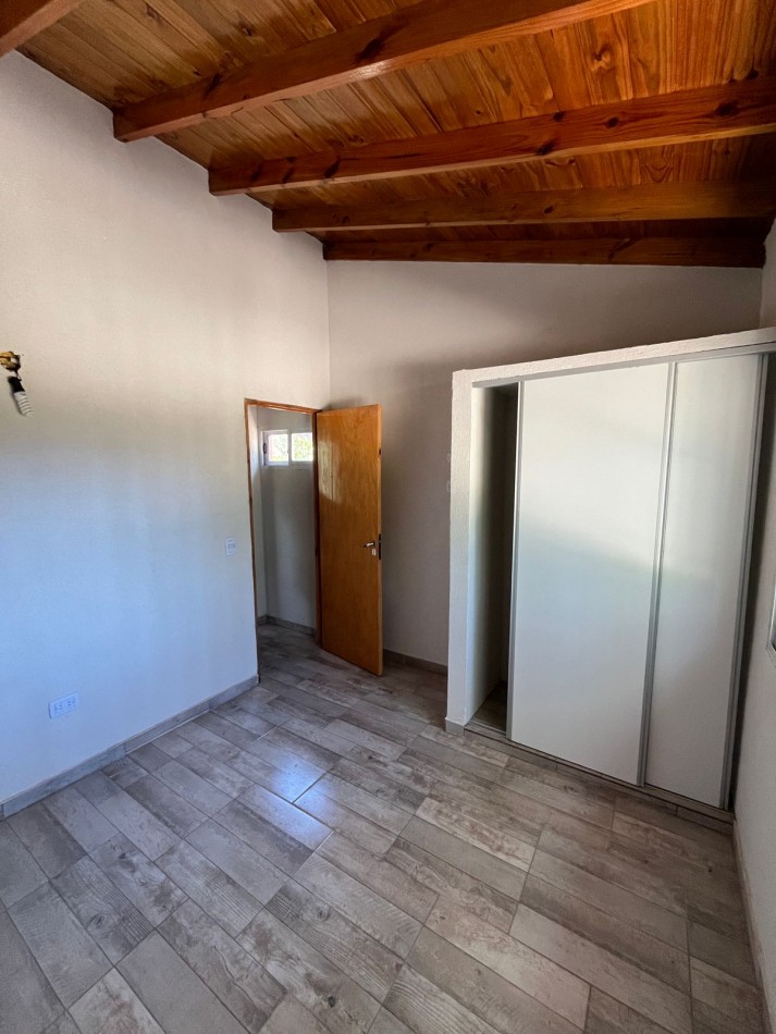 DUPLEX A ESTRENAR 3 AMB C/PATIO + PARRILLA + ESPACIO P/AUTO. ENTREGA INMEDIATA.
