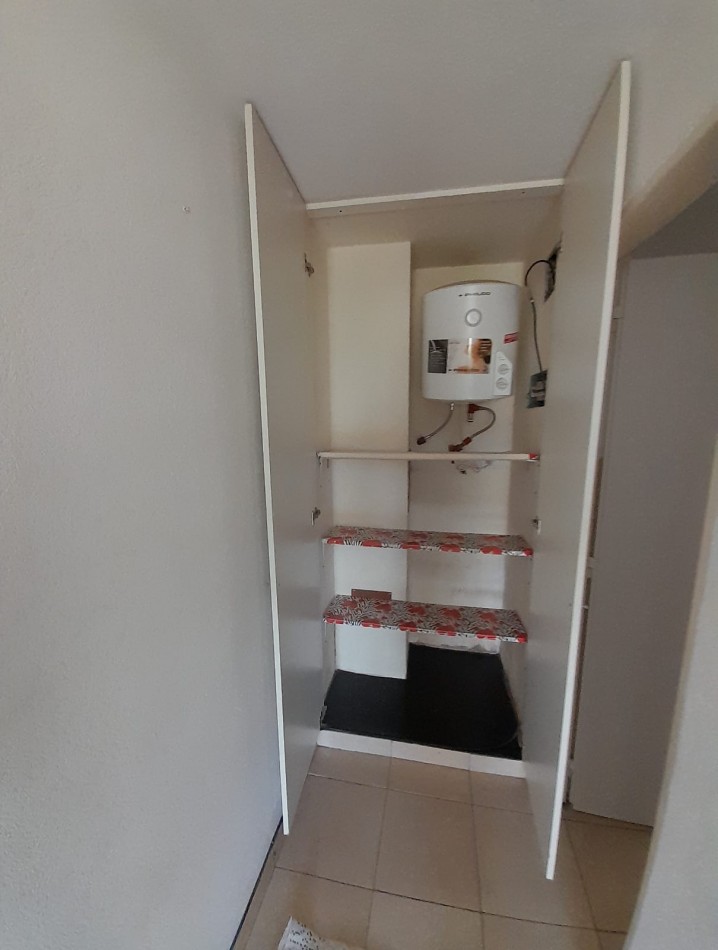 OFICINA/MONOAMBIENTE AL FRENTE. IDEAL INVERSOR.
