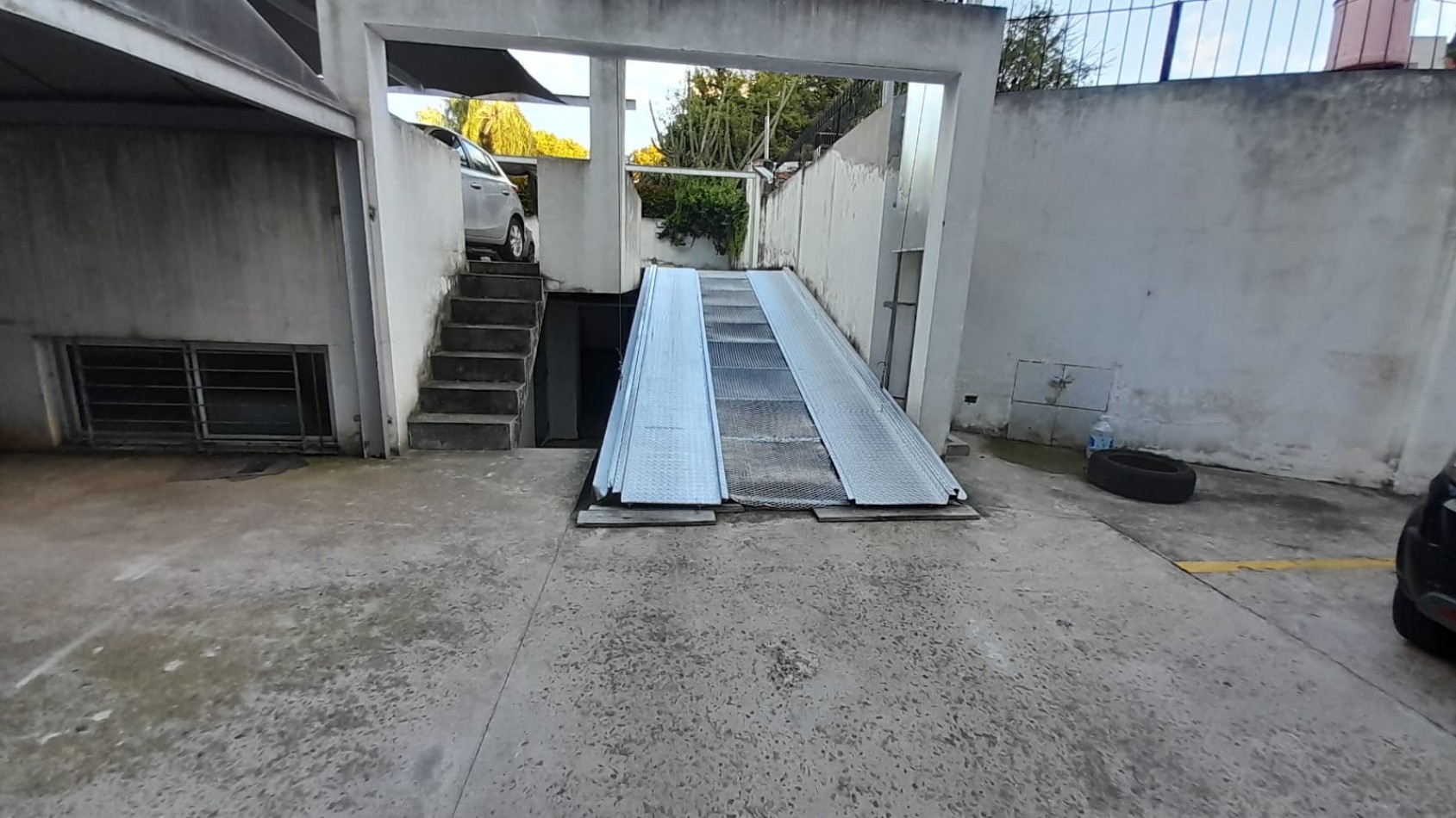 LEER AVISO! DEPOSITO PB AL FONDO. INMEJORABLE UBICACION.