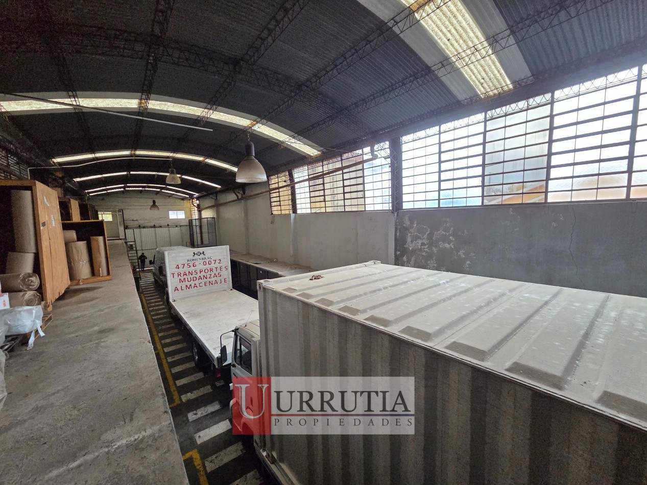 ALQUILER DE GALPON/DEPOSITO 8,66 X 34,64 EN MUNRO