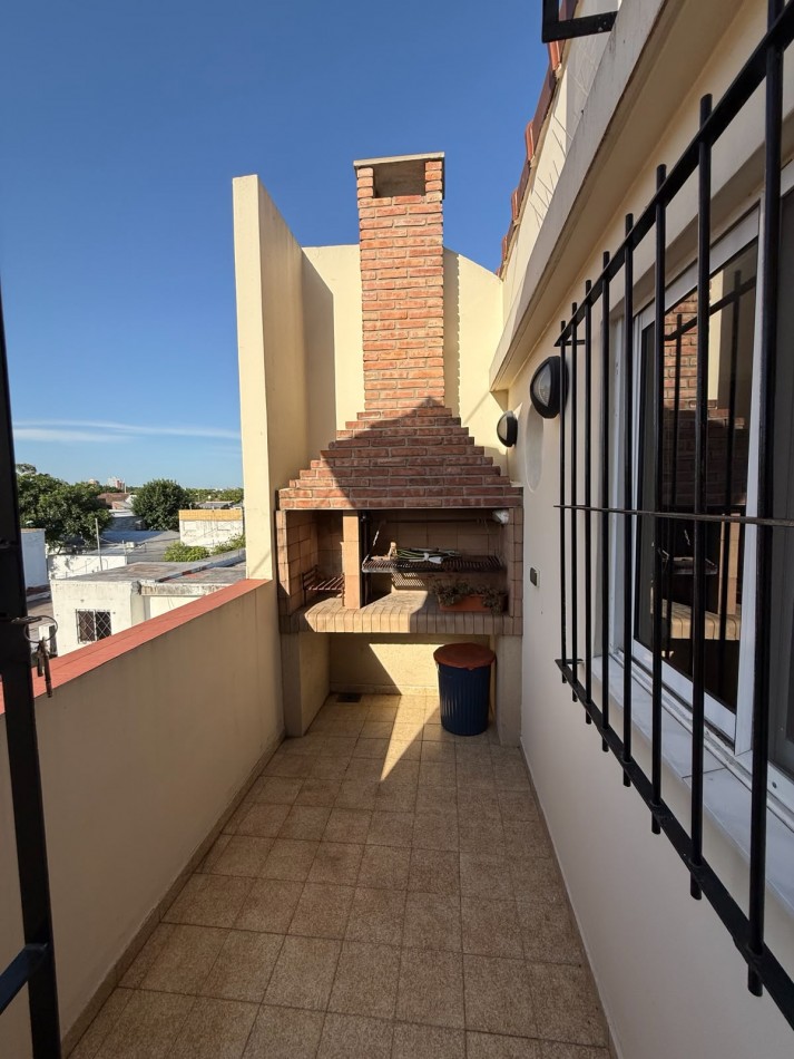 PH 3 Ambientes + Local en Planta Baja o Cochera Doble + Quincho y Parrilla