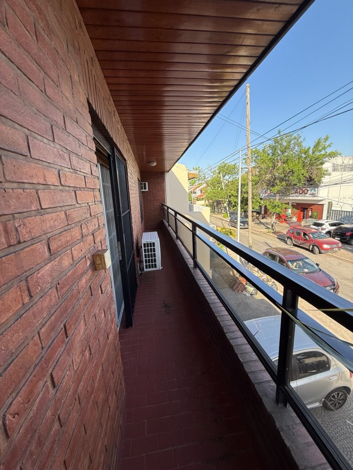 PH 3 Ambientes + Local en Planta Baja o Cochera Doble + Quincho y Parrilla