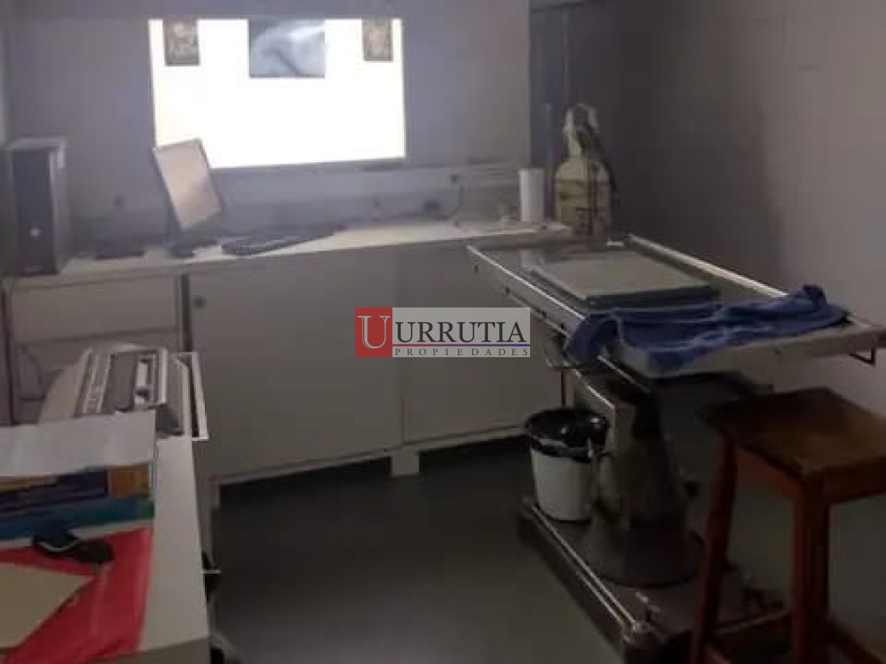 Oficina/Local en Venta. Excelente ubicacion