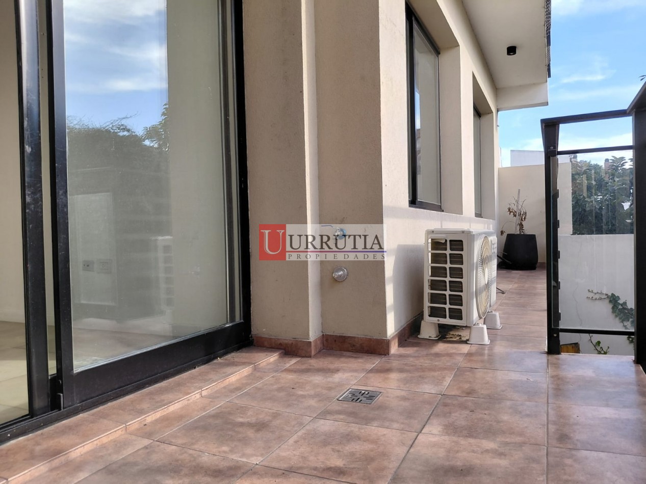 SEMIPISO EN VENTA EN FLORIDA