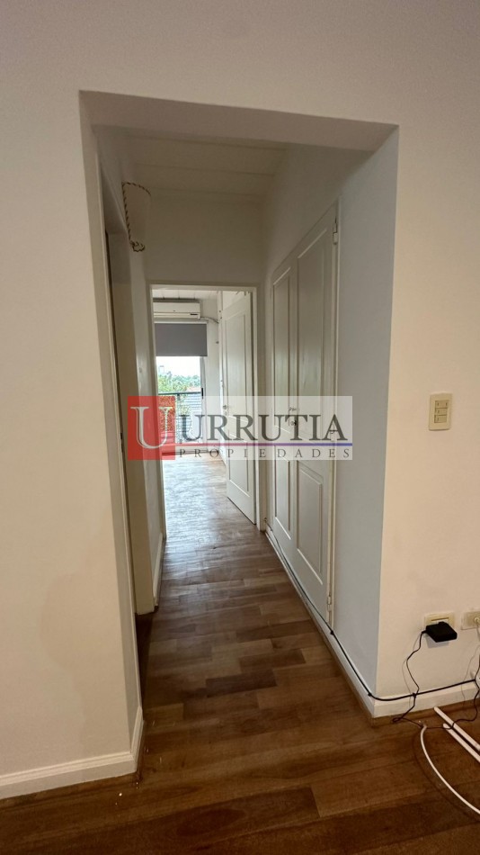 Departamento en Alquiler. Inmejorable ubicacion. Con balcon y cochera