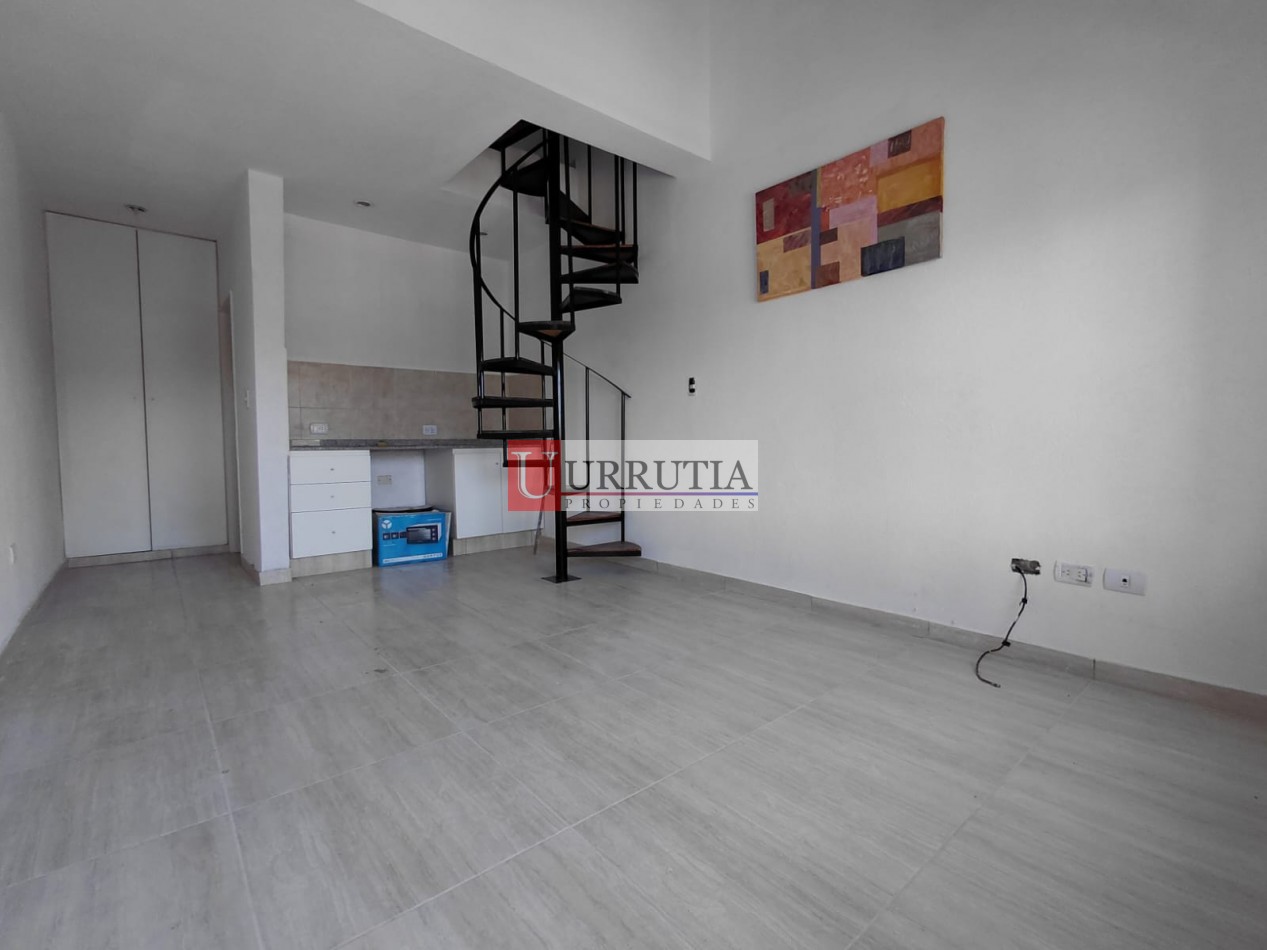 Departamento tipo loft 2 ambientes al frente. APTO PROFESIONAL.