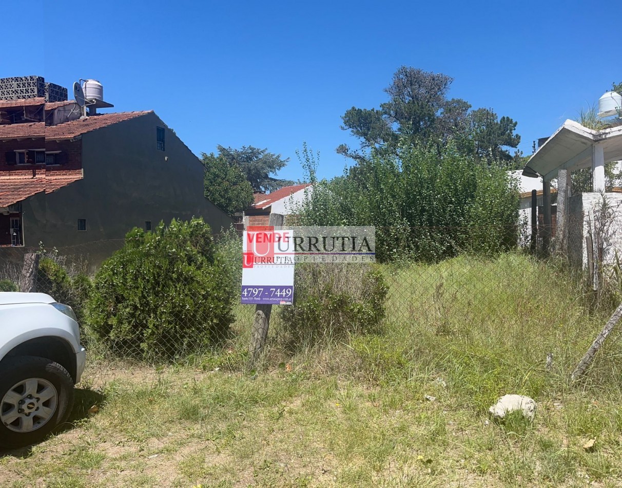 Terreno en Venta. Excelente ubicacion. Planos aprobados para 6 unidades.