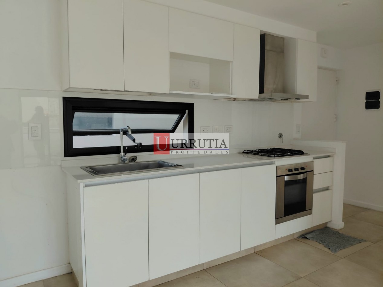 SEMIPISO EN VENTA EN FLORIDA