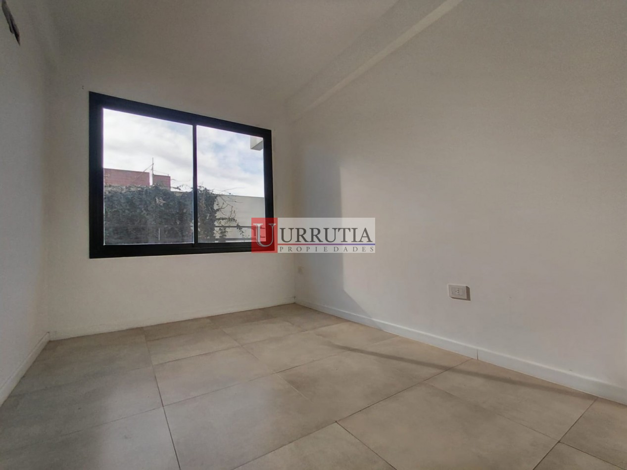 SEMIPISO EN VENTA EN FLORIDA