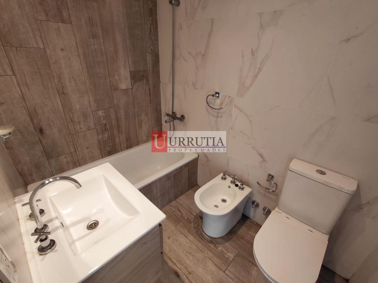 SEMIPISO EN VENTA EN FLORIDA