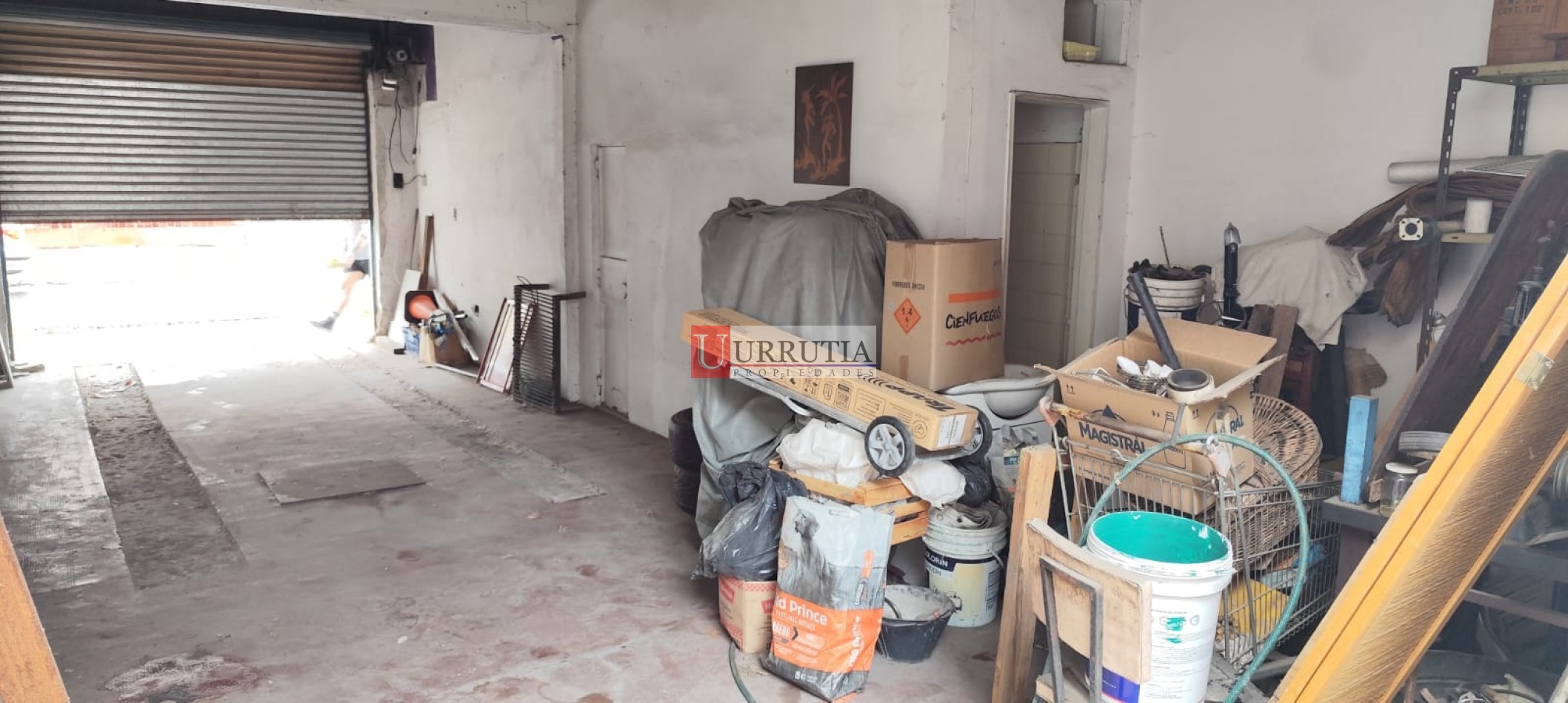 OFICINA 2 AMB C/2 PATIOS + DEPOSITO/COCHERAS.