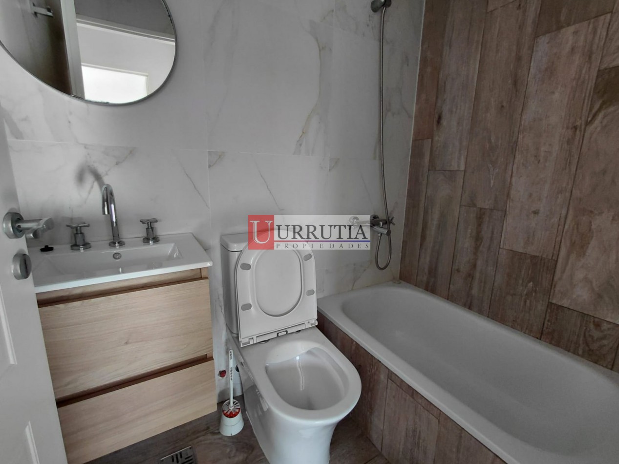 SEMIPISO EN VENTA EN FLORIDA