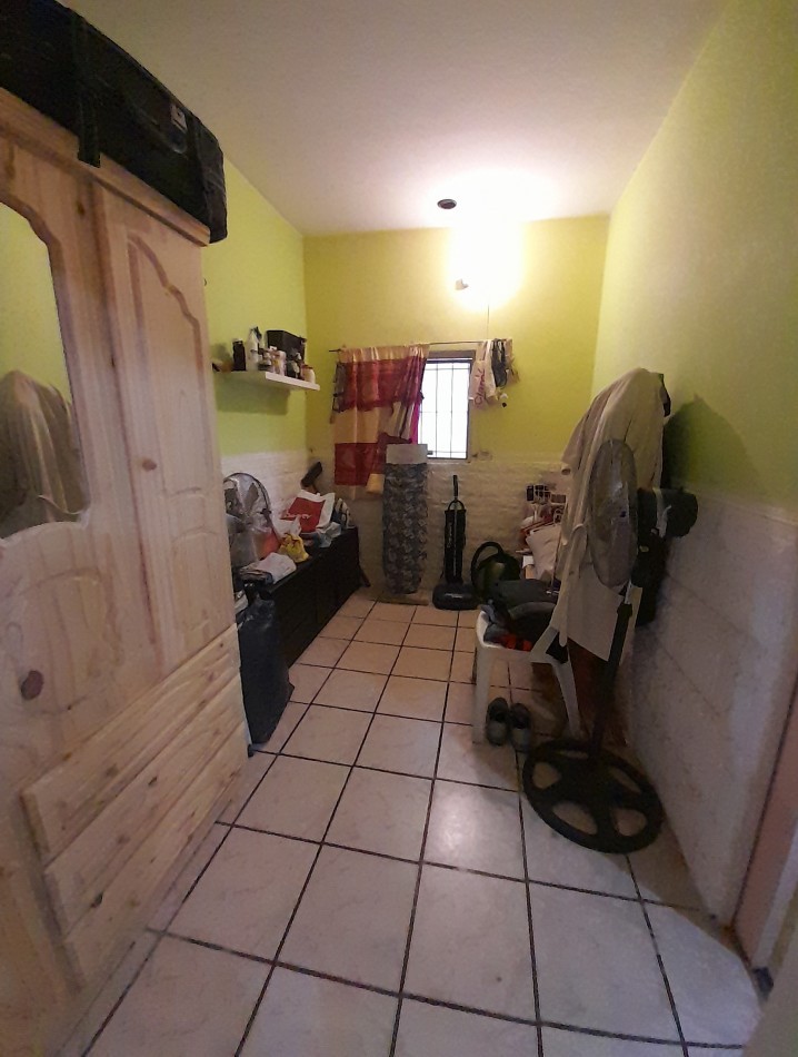 Casa Multifamiliar En 2 Plantas. Apto Profesional.