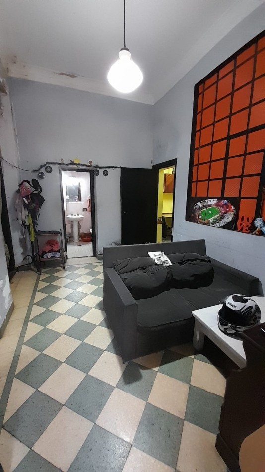 PH MULTIFAMILIAR EN 2 PLANTAS + LOCAL/OFICINA. OPORTUNIDAD.