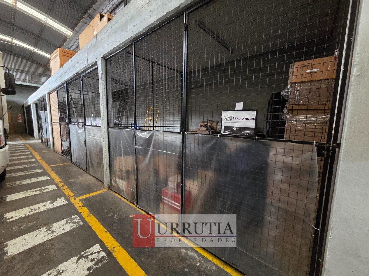 ALQUILER DE GALPON 8,66 X 34,64 EN MUNRO