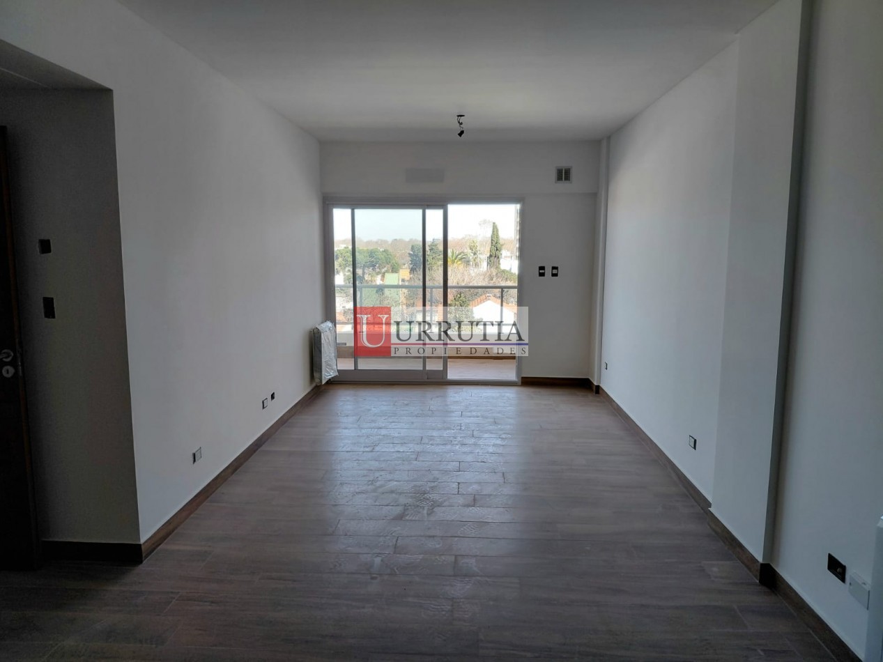 SEMIPISO A ESTRENAR S/AV. MAIPU. VISTA ABIERTA.
