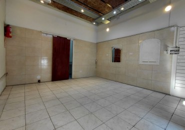 CONSULTORIO/OFICINA/LOCAL COMERCIAL APTO VARIOS RUBROS. EXCELENTE UBICACION.